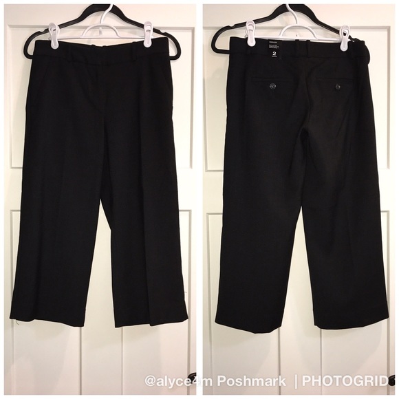 🌺 The Limited Modern Crop Pant 🌺 - Picture 3 of 7